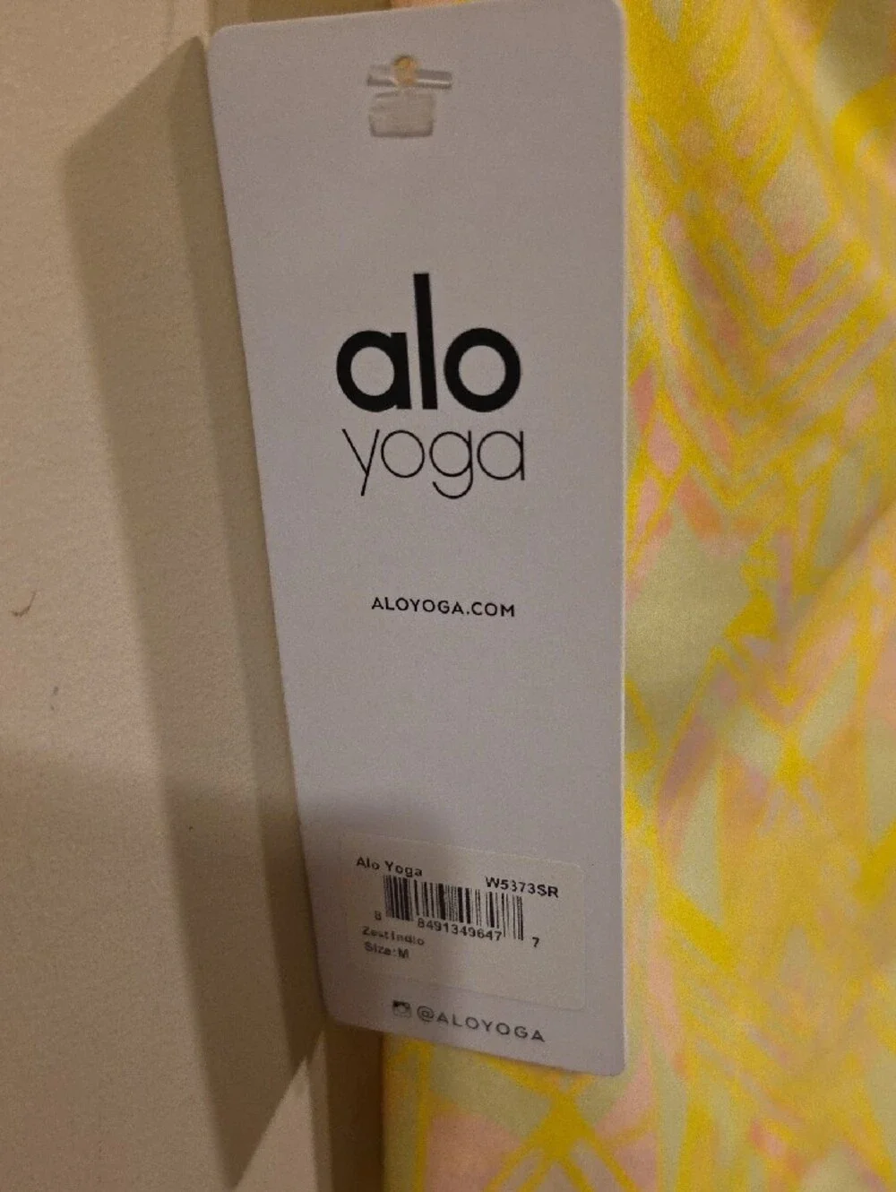 ALO Yoga Air Brush Capri  Yellow & Pink Geometric Capri Leggings